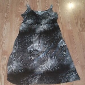 Jaclyn Smith Black and Gray Patterned Maxi Dress